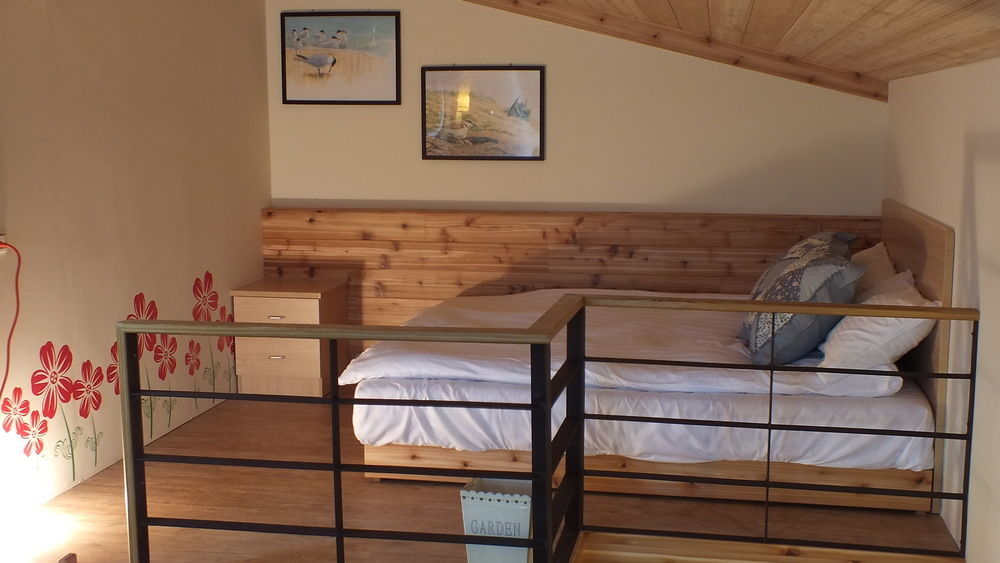 Ding Ding Homestay Jinhu Exterior foto