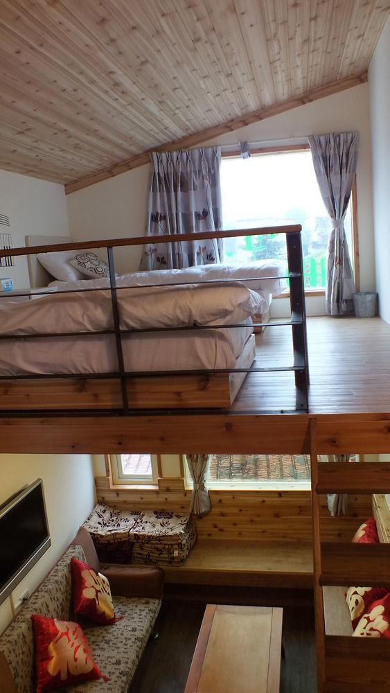 Ding Ding Homestay Jinhu Exterior foto