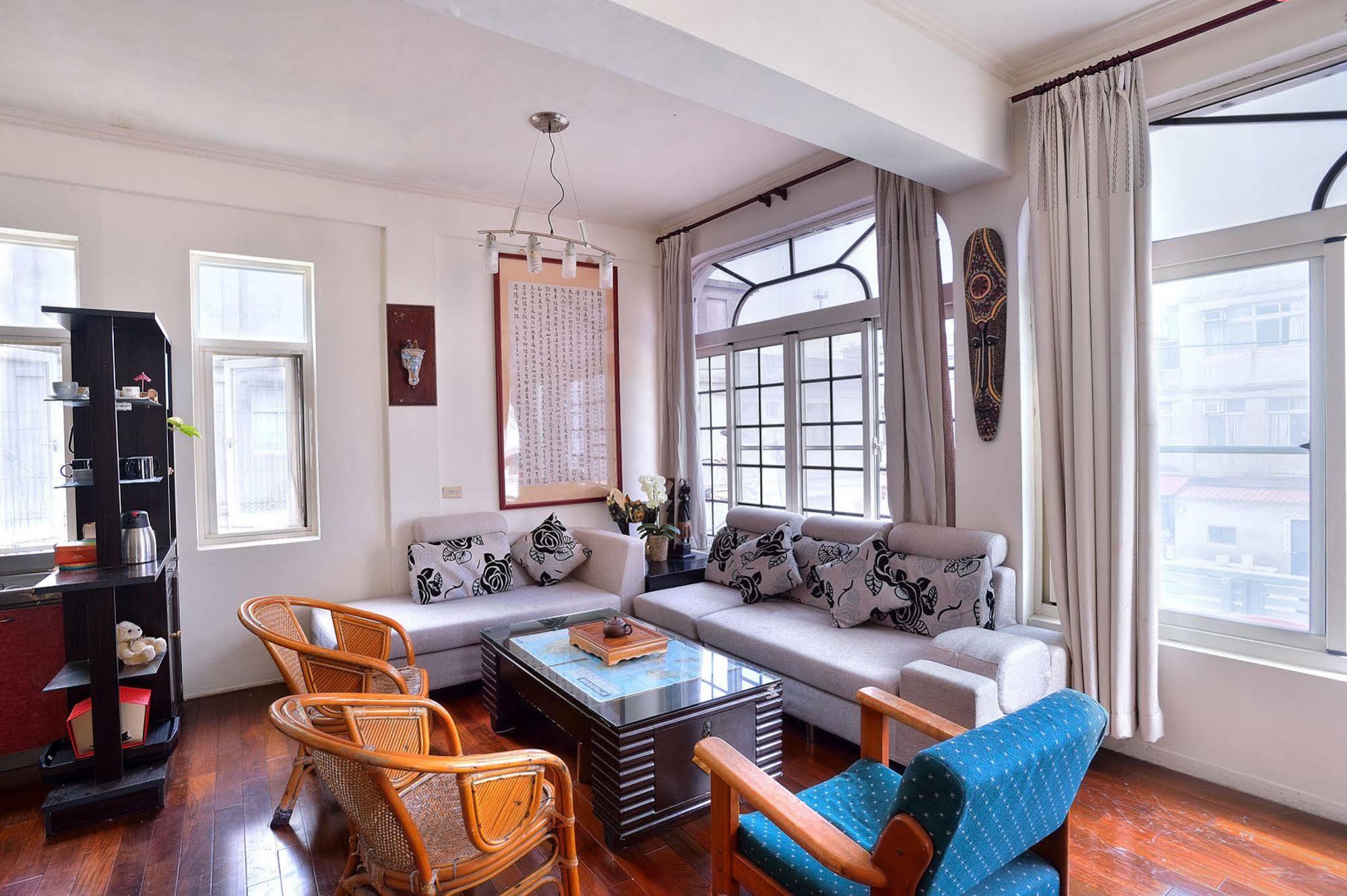 Ding Ding Homestay Jinhu Exterior foto