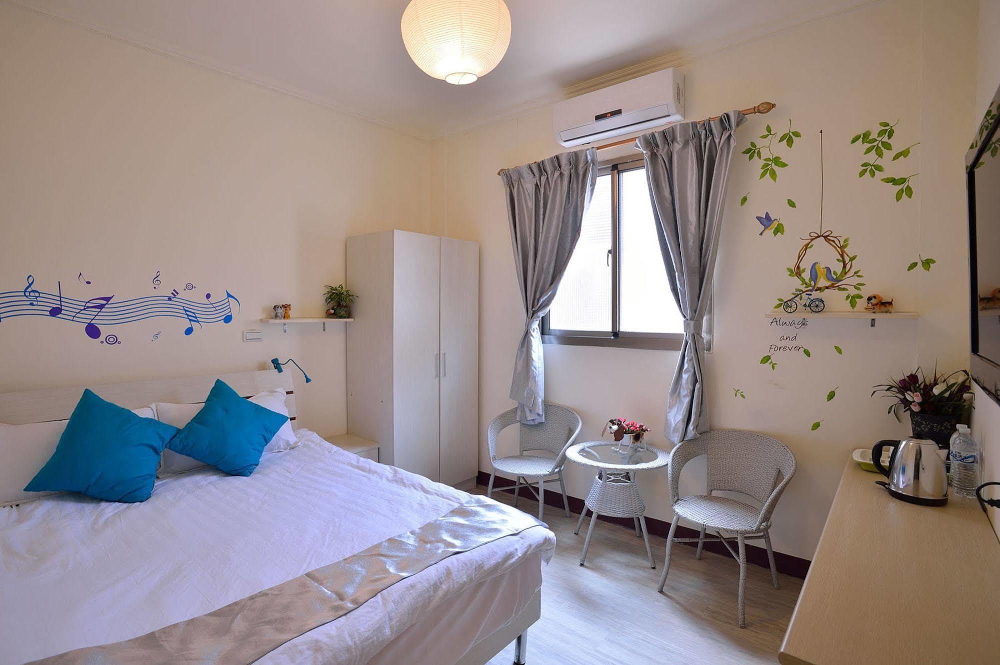 Ding Ding Homestay Jinhu Exterior foto