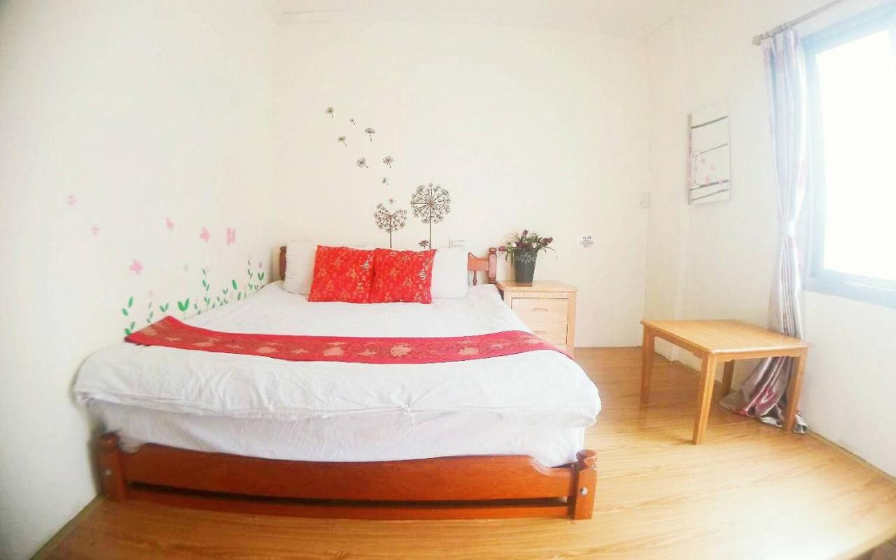 Ding Ding Homestay Jinhu Exterior foto
